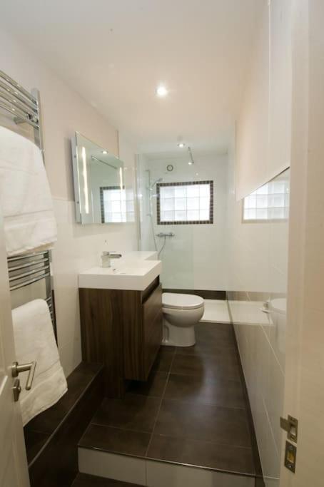 Gillygate Central Apartment Йорк Екстериор снимка